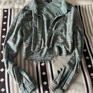Cropped Plaid button down